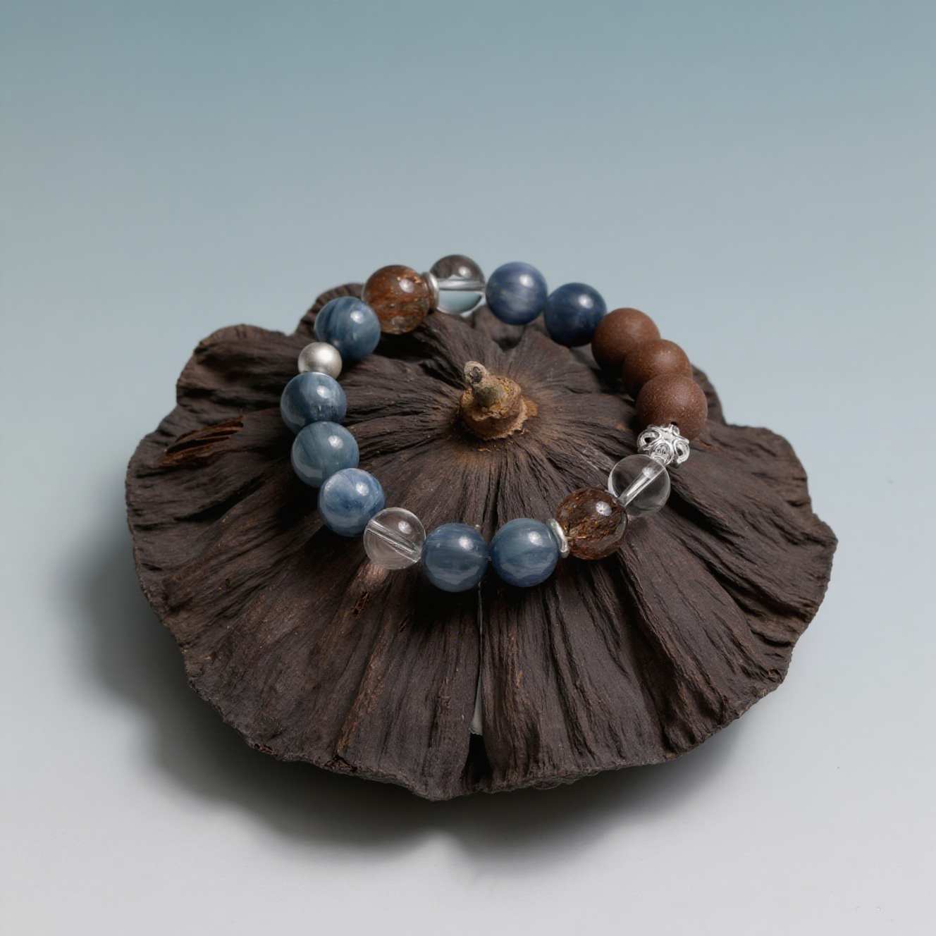 Lamenta Azure Bracelet